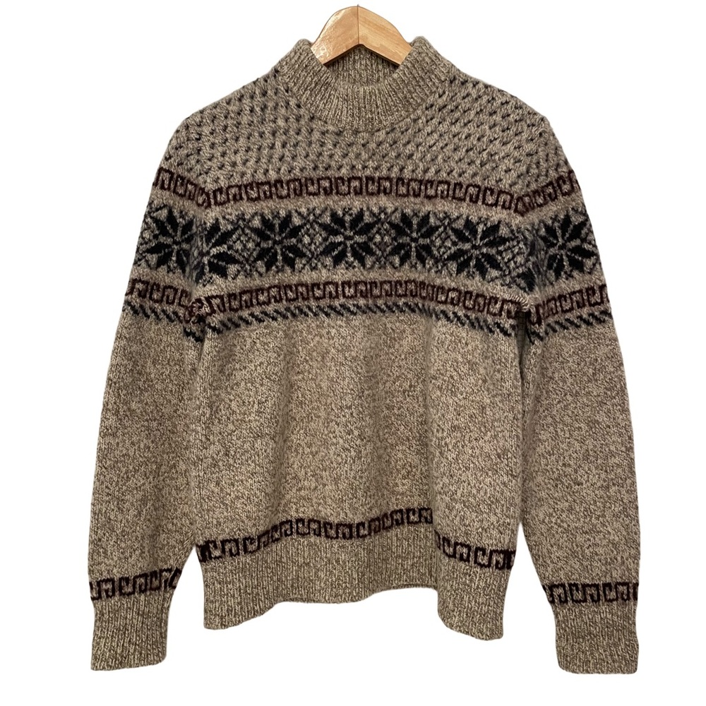 Vintage Cabelas Nordic Soft Wool Sweater Mens Size Large Fits Small Made in USA